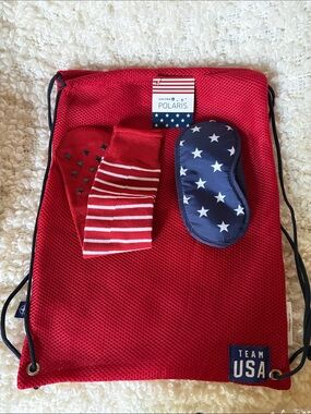 NWT Team USA Olympic Polaris United Airlines Backpack with eye mask and socks